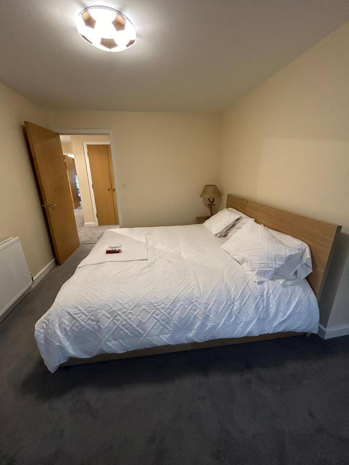 Séjour chez l'habitant Luxury 2 Bedroom Around Lcy Airport *
